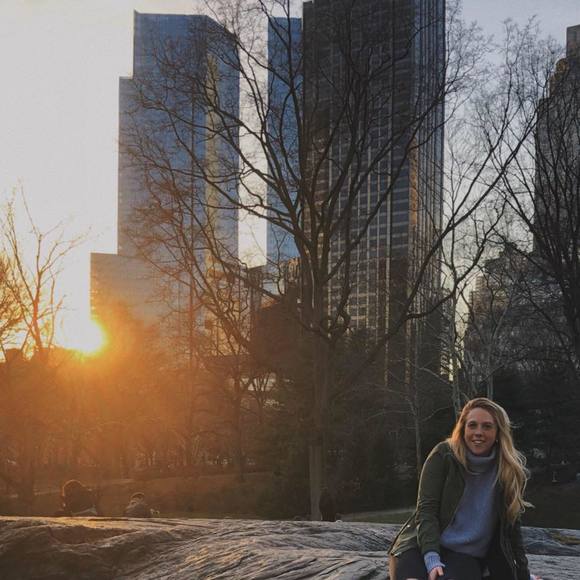 Meet your Posher, Helen - Picture 1 of 1